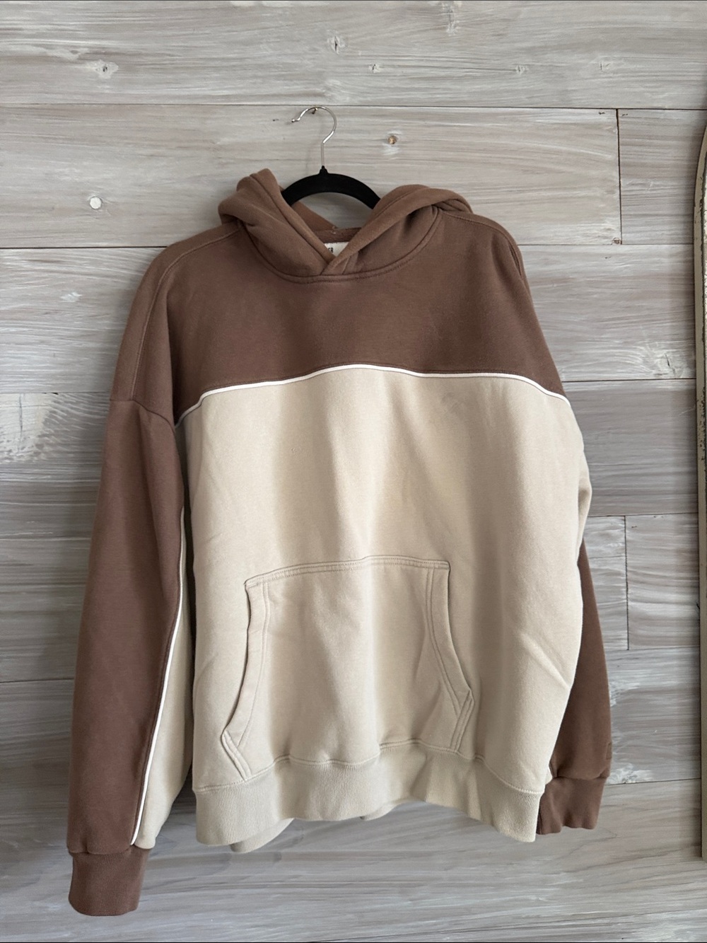 Men's Hollister Two-Tone Brown and Cream Pullover Hoodie